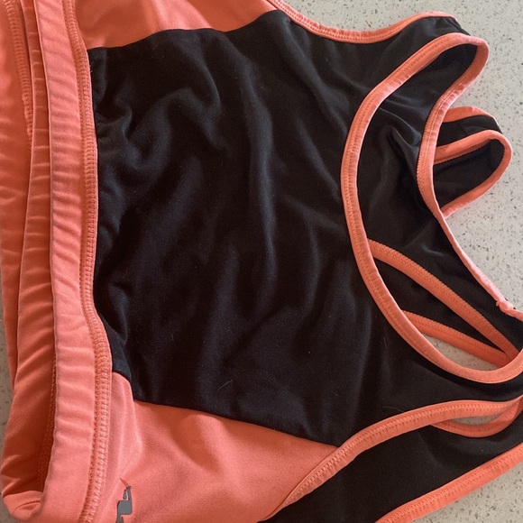 Girls Sports Bras - Picture 3 of 7